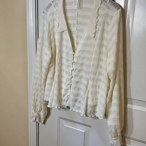ANTHROPOLOGIE Long Sleeve Button Front Textured  Button-Up Blouse - Picture 5 of 12